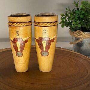 🐂Vintage MCM Fred Robert’s Longhorn Salt & Pepper Shakers